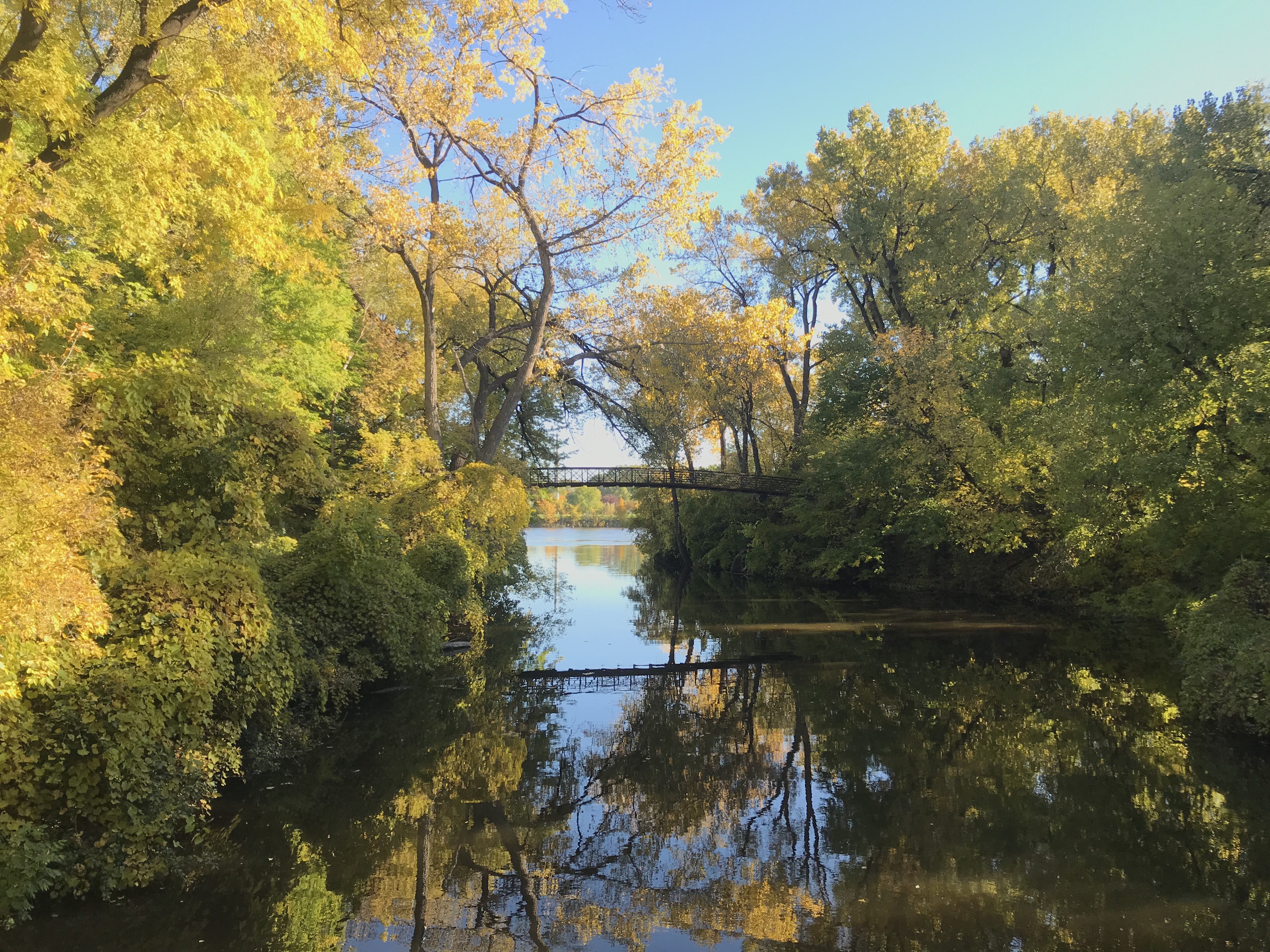 Three parks to see fall foliage